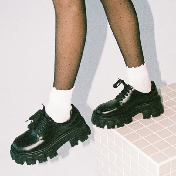 Princess Polly Shoes - Princess Polly MIA Black Chunky Platform Loafers